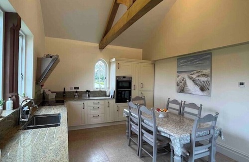 Brimstage Cottage | Unique, Picturesque Cottage: Peaceful Location full of Wildlife - 1 bedroom rate