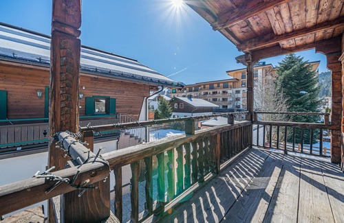 Kitzbuehel Ski Chalet | Unique group chalet with central location in Kirchberg