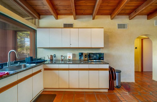 Tucson House | Unique Home/5 BR 2 BA/Yoga/Private/4 Acres