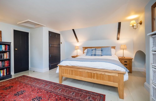 Wroxham Cottage | Unique, Luxurious Thatched Cottage with private hot tub - in the heart of The Norfolk Broads