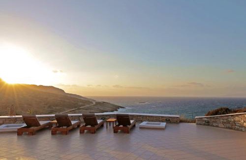 Ios Villa | Unique Off Grid Sea Front Villa