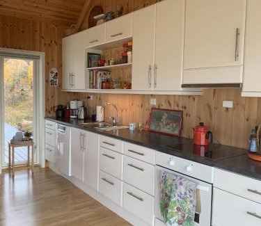 Sennesvik House | Unique private cabin in Lofoten