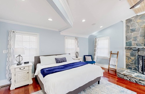 Chester County House | Unique property with retro room, fireplace, hot tub & pool