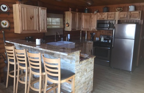 The Galena Territory Cabin | Unique Rustic, upscale, 3 br/2 ba Cabin w/Fireplace, Firepit, Pool Table & Wifi