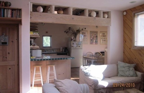 Sombrillo House | Unique Santa Fe Area Casita on 5 Acres with Great Views and nice amenities