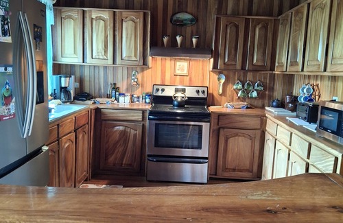 Monteverde Ski Chalet | Unique, spacious, and comfortable Chalet in ideal Monteverde location.