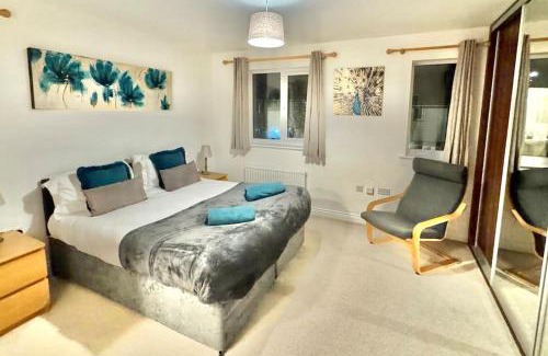 Ashford House | Unique Stays Modern Evergreen House in Ashford!