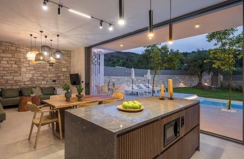 Filippos Villa | Unique Villa Grego, Heated Pool