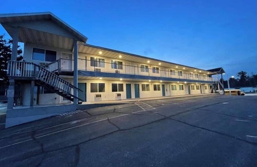 Wisconsin Dells Apartment | Unit 12 - Stand Rock