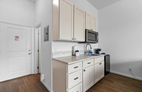 Wailuku Apartment | Unit 2 Maui Ohana Modern Studio
