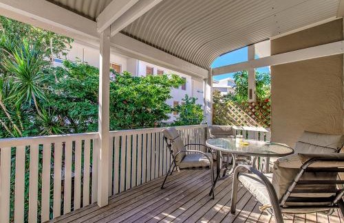 Noosaville Apartment | Unit 2 Riverbreeze