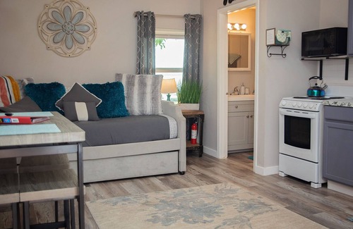 Bacliff Apartment | Unit 4 Welcome to the Red bungalow - Second floor studio