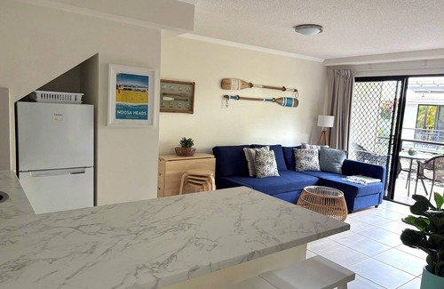 Noosaville Apartment | Unit 47 - Nautical Stylish Ground Level 1 Bedroom Unit