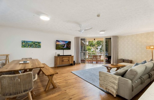 Torquay Apartment | Unit 8 Charlton on the Esplanade