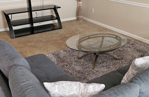 Fortson Condo | Unit (B) Northeast Columbus near Ft. Moore & Uptown Columbus, Georgia VIDEO