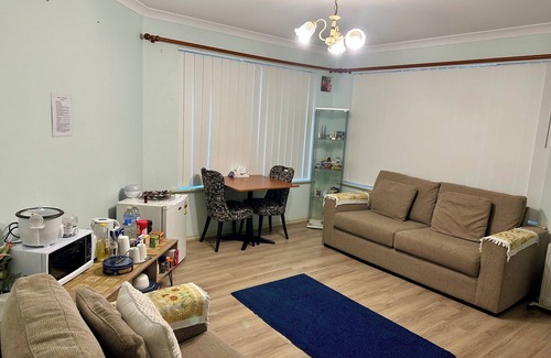 Somerville House | Unit In The House - 5 minutes from Airport (Not suitable for Families with kids)
