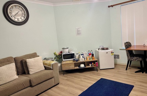 Somerville House | Unit In The House - 5 minutes from Airport (Not suitable for Families with kids)