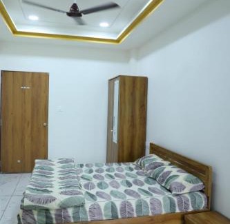 Rajpipla Apartment | UNiTY MADHAV HOMESTAY