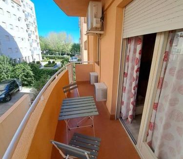 Jaen Apartment | Universidad 1 by Southern Rooms