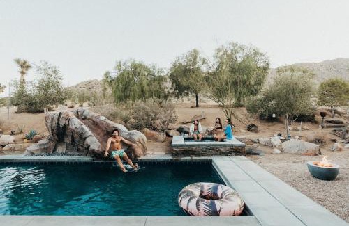 Joshua Tree House | Uno Vida By The Cohost Company