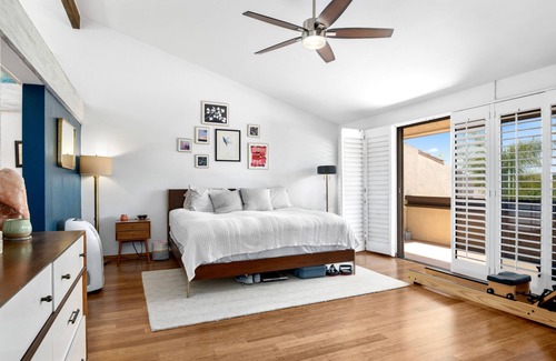 Carlsbad House | Unwind at this 2BD/2BA 1542sf fully-remodeled La Costa Carlsbad townhome.