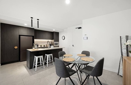 Maroochydore Apartment | Unwind in Paradise