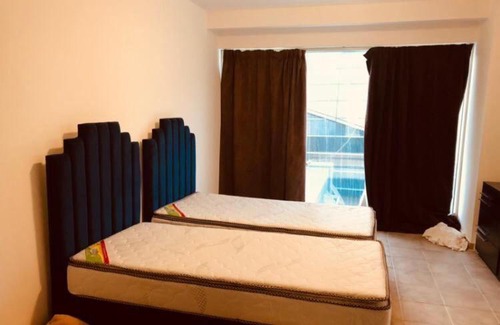 Trade Center House | UP TOWER SHIEKH ZAYED ROAD