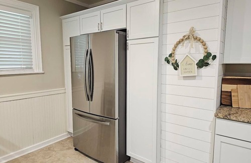 Sarver House | Updated 4BR, 3 BA Farmhouse w/Bonus Room – Walk to trails