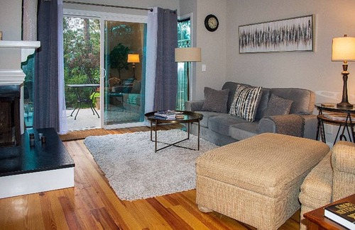 Snee Farm Condo | Updated Condo centrally locatedn