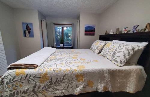 West Juneau House | Updated Duplex with Mountain & Filtered Water View
