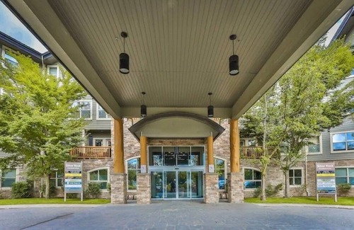 East Kootenay Condo | Updated Family Friendly Condo
