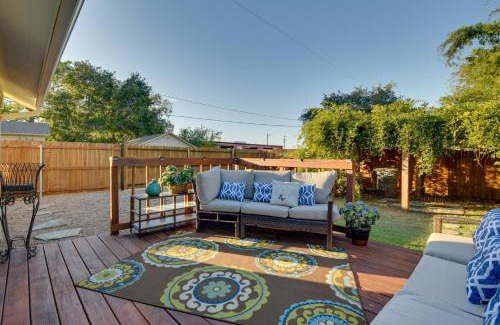 Granbury House | Updated Granbury Home in Historic District!