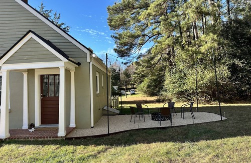 Wake Forest House | Updated Historic Home 2Mins from downtown Wake Forest