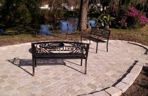 Yalaha House | Updated Home in a Peaceful Community on Lake Harris.Convenient to Mission Inn