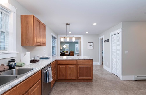 East Haven Rutland County House | Updated Home, Near Killington and Okemo, Hot Tub, EV Charger