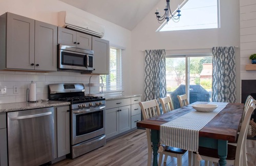 Narragansett House | Updated Home with Passes to Kelly Beach