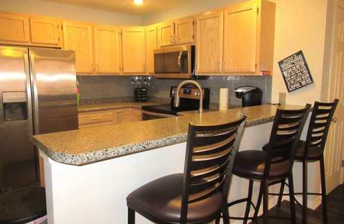 Osage Beach Condo | UPDATED LAKEFRONT WALK-IN UNIT, 2 POOLS, BEACH, DECK