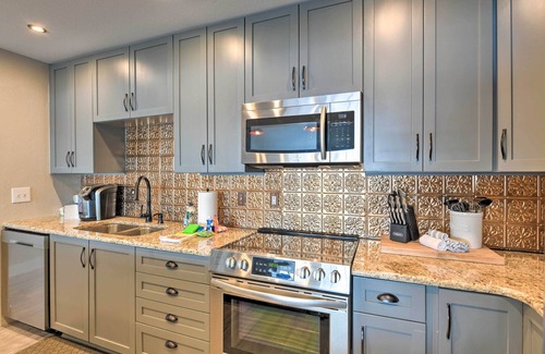 Florida Panhandle House | Updated Waterfront Escape w/Dock & Fire Pit