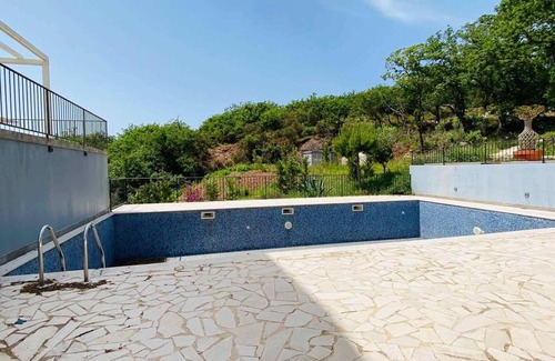 Centar House | Uphill 2 BDR Ap With Sea View