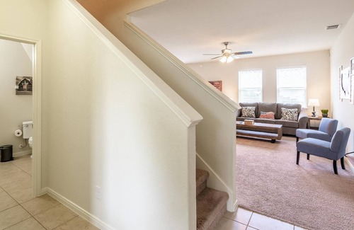 Medina Valley House | Upscale 3/2 *️ Entire House *️ JBSA Lackland *️ SeaWorld