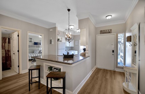 April Sound Condo | Upscale Escape on Lake Conroe in April Sound! “On Lake Time” 3-2 on First Floor!