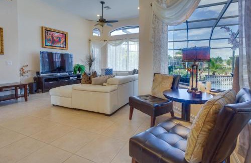 Marco Island Villa | Upscale Marco Island Villa with Outdoor Bar and Pool!