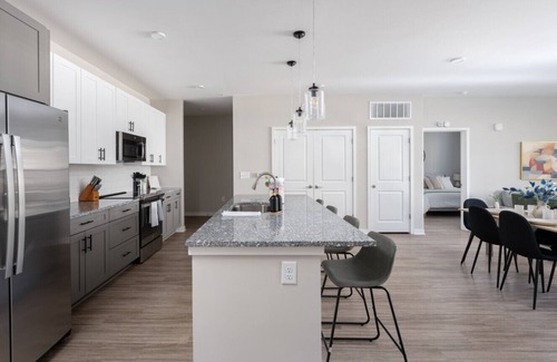 Athens Apartment | Upscale, New Apt | Pool | Long Stays