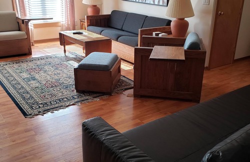 Oxford Apartment | Upstairs Apt. in the country