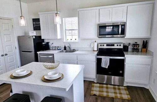 Denver Heights House | Upstairs duplex prime location