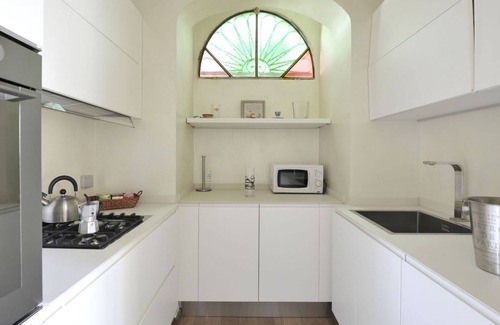 Historic Center Apartment | UR-NEST Santo Stefano B