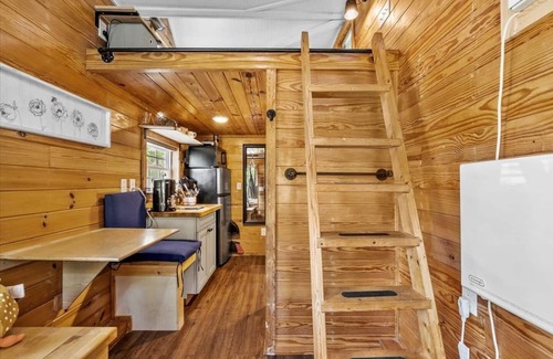 Greensboro House | Urban Birdhouse Downtown Greensboro Tiny House ADU