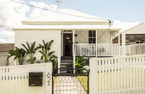 West Ipswich House | Urban Getaway Ipswich W Cottage