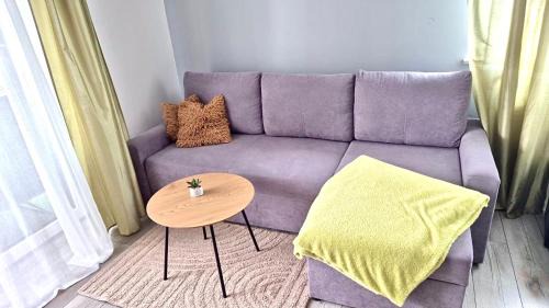 Wrzesnia Apartment | Urban Green Września,Przytulny apartament z parkingiem