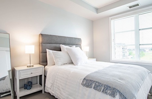 Red Deer Condo | Urban Oasis Condo- Home away from Home